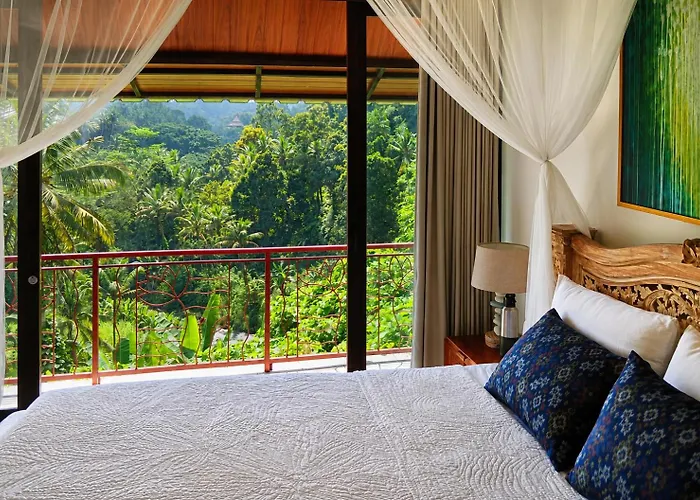 Yoga Retreat 9 Bedroom By River Song *