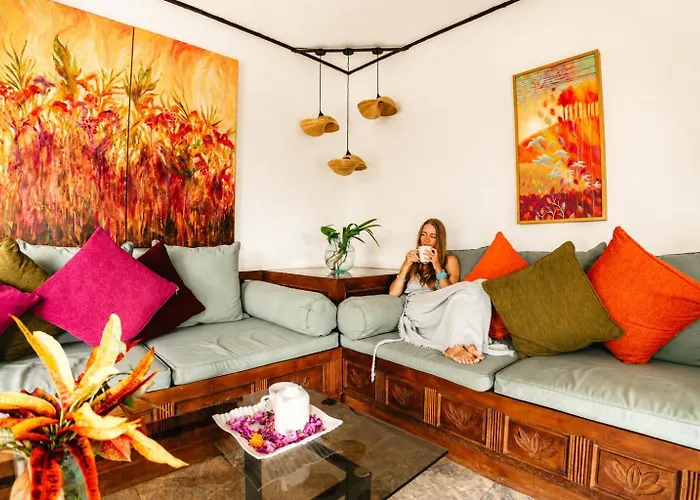 Yoga Retreat 9 Bedroom By River Song * Ubud