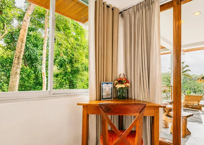 Yoga Retreat 9 Bedroom By River Song Ubud